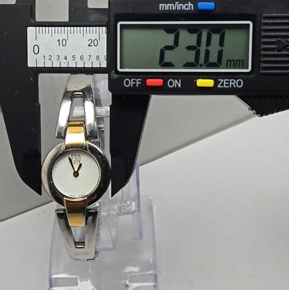 Womens ESQ Swiss By Movado Watch Gold Silver Two Toned E5224 New Battery Dainty - Picture 4 of 8
